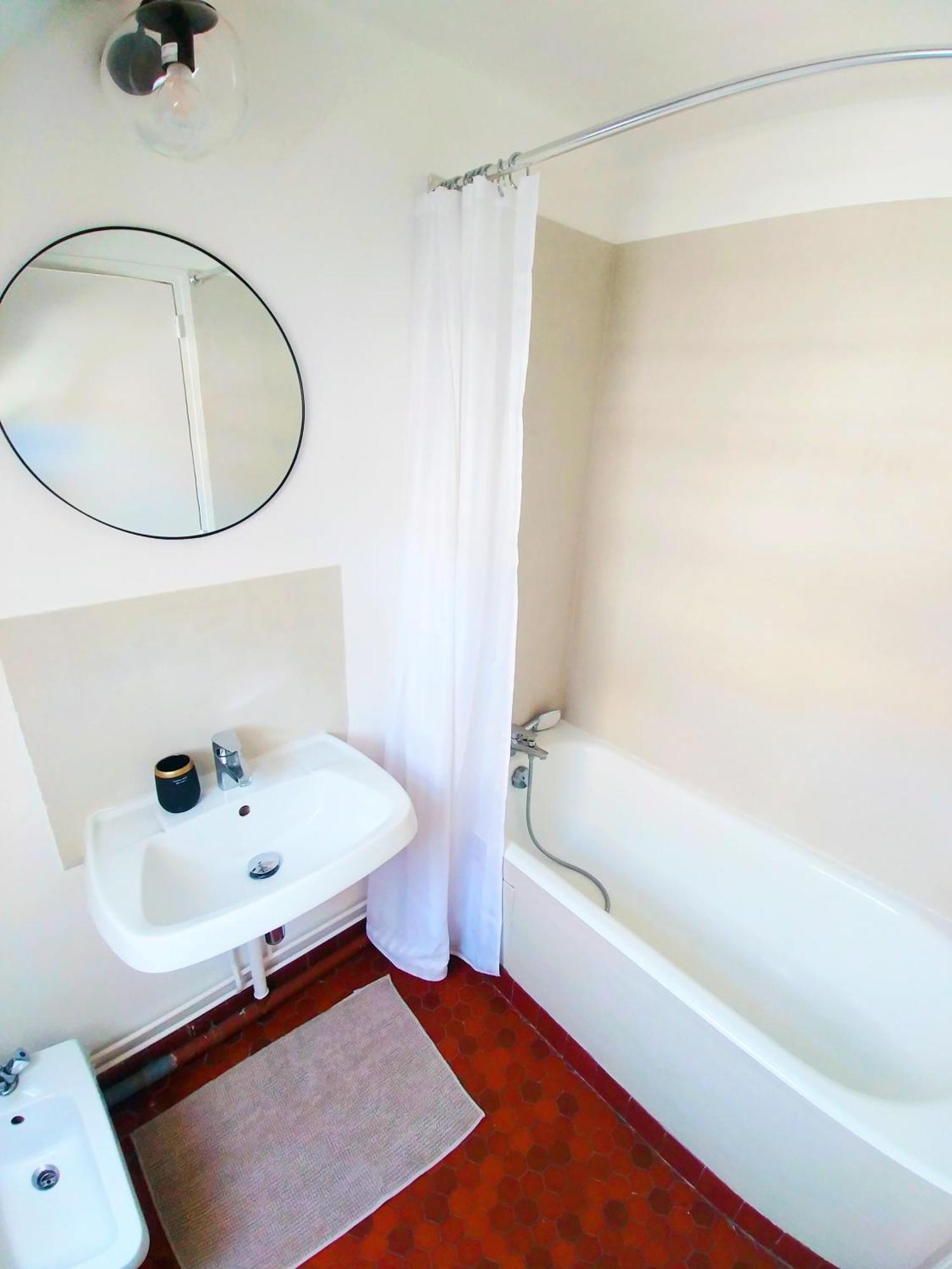 Best Of Chartres One Bedroom City Center And View On The Cathedral Exterior foto